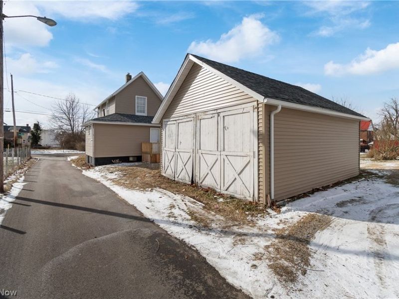 1747 5th Street SE, Canton, OH 44707 Photo 27