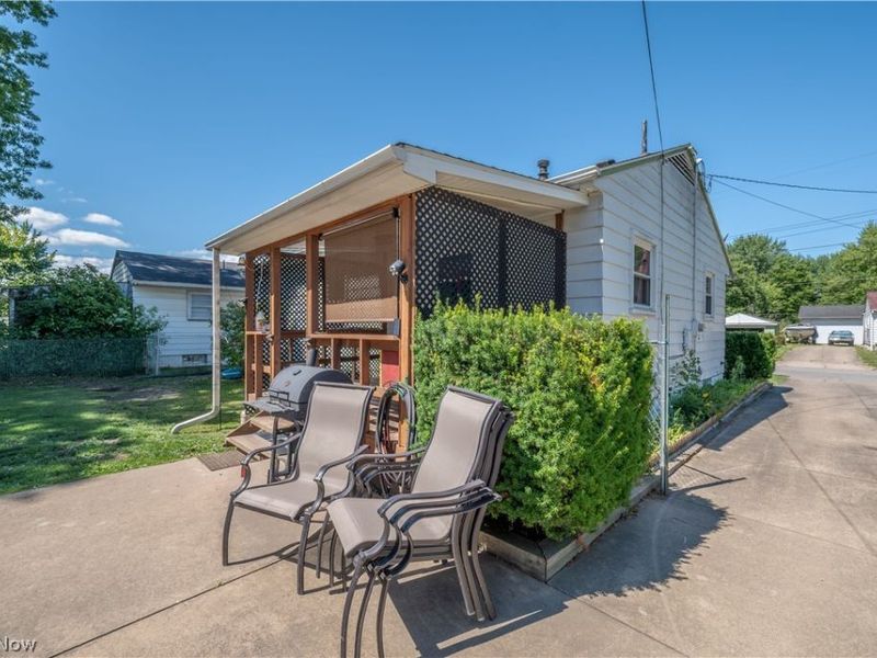 3126 Linda Drive NW, Warren, OH 44485 Photo 30