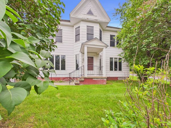 28 York Street, Caribou, ME 04736