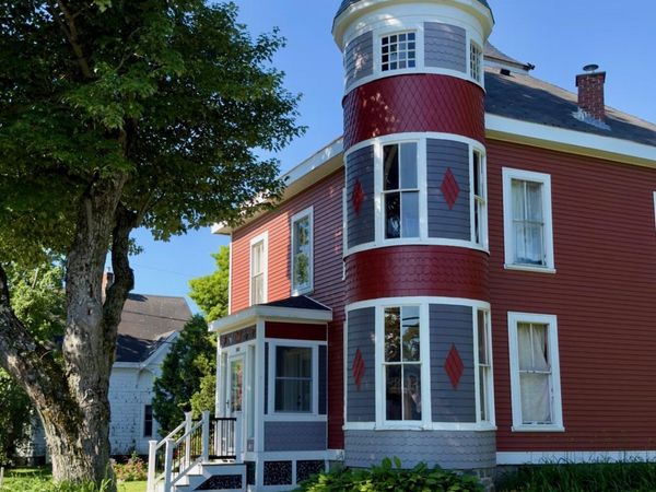 140 Main Street , Rockland, ME 04841