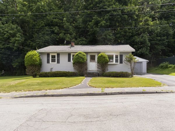 2 Dennis Street , Augusta, ME 04330