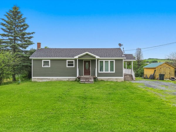1082 Hamlin Road , Hamlin, ME 04785