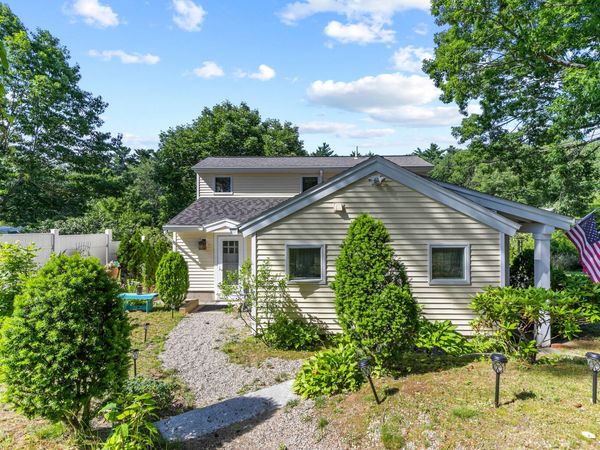 27 Somerset Avenue, Old Orchard Beach, ME 04064