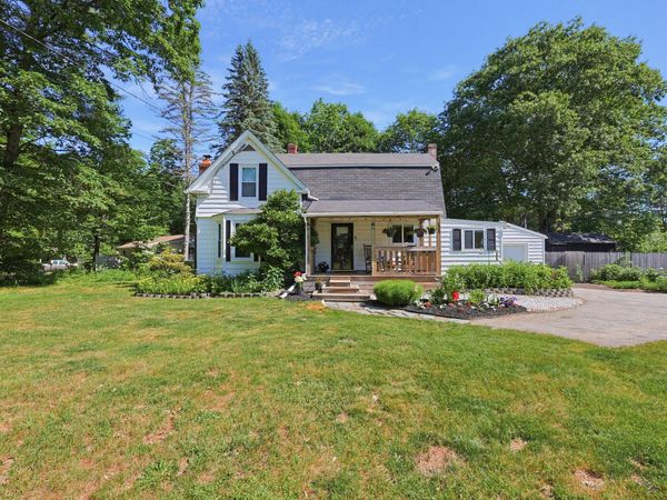 121 Whitehouse Crossing Road , Topsham, ME 04086