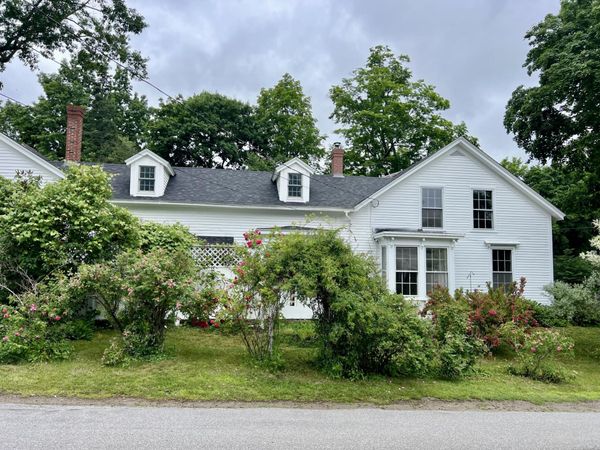 59 Cedar Street, Belfast, ME 04915