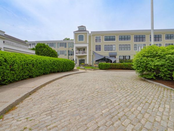 40 Washington Street, Unit # 310, Camden, ME 04843