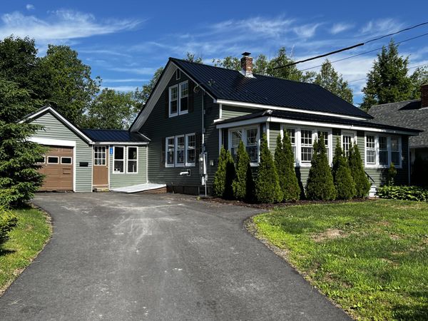 106 School Street , Millinocket, ME 04462