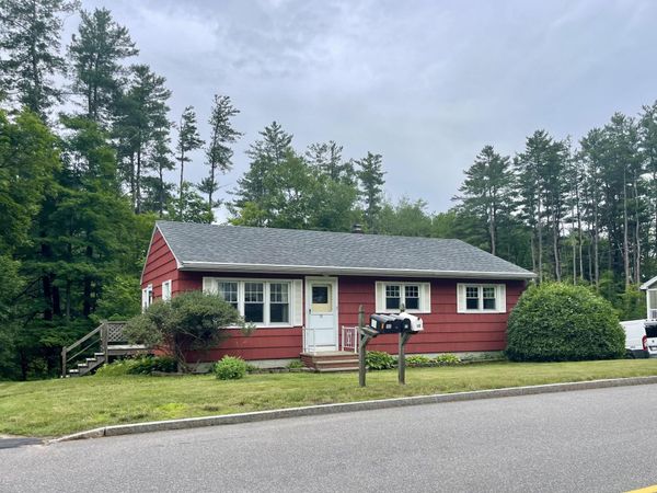 12 Dana Avenue, Kittery, ME 03904
