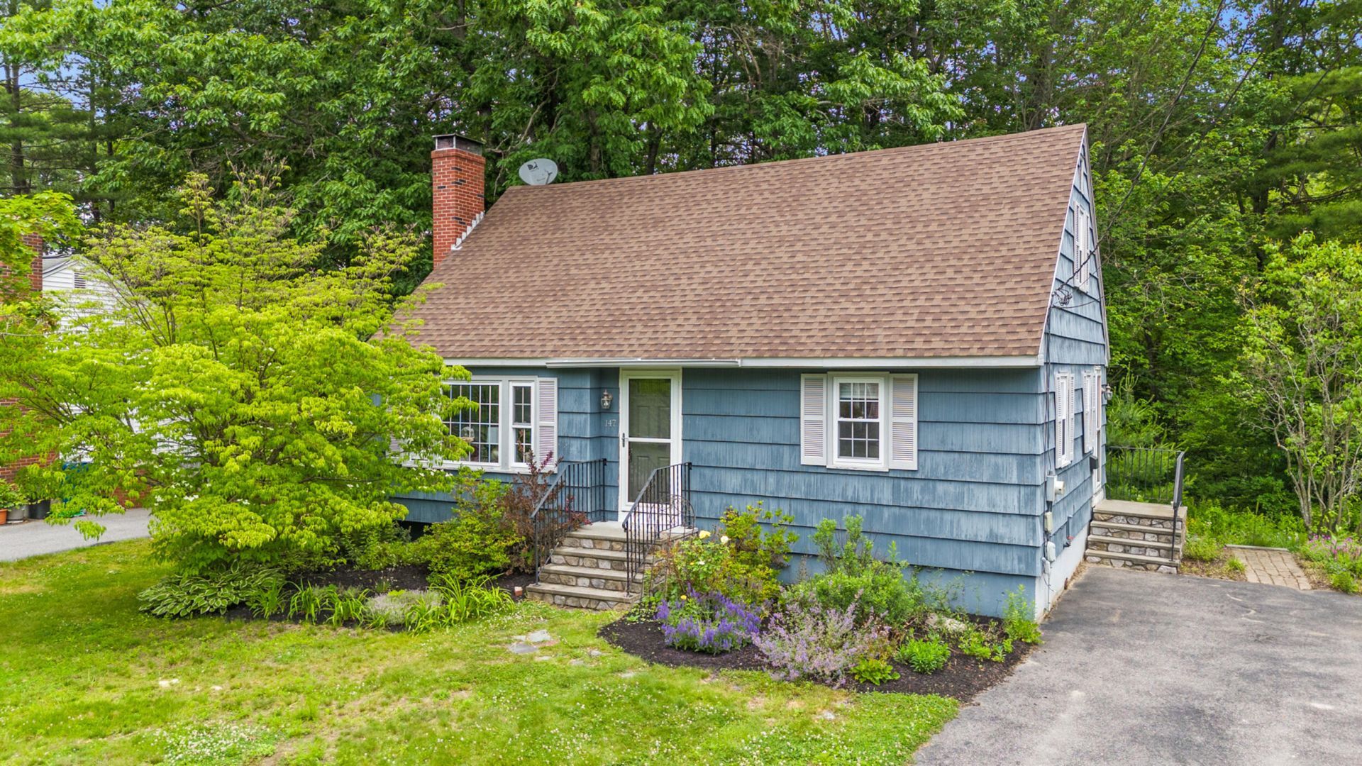 147 Pinecrest Road, Portland, ME 04102 Main Photo