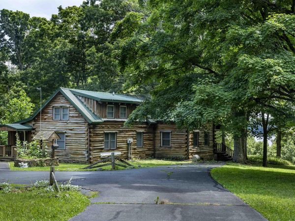 7530 E Pine Grove Road, Bloomington, IN 47401