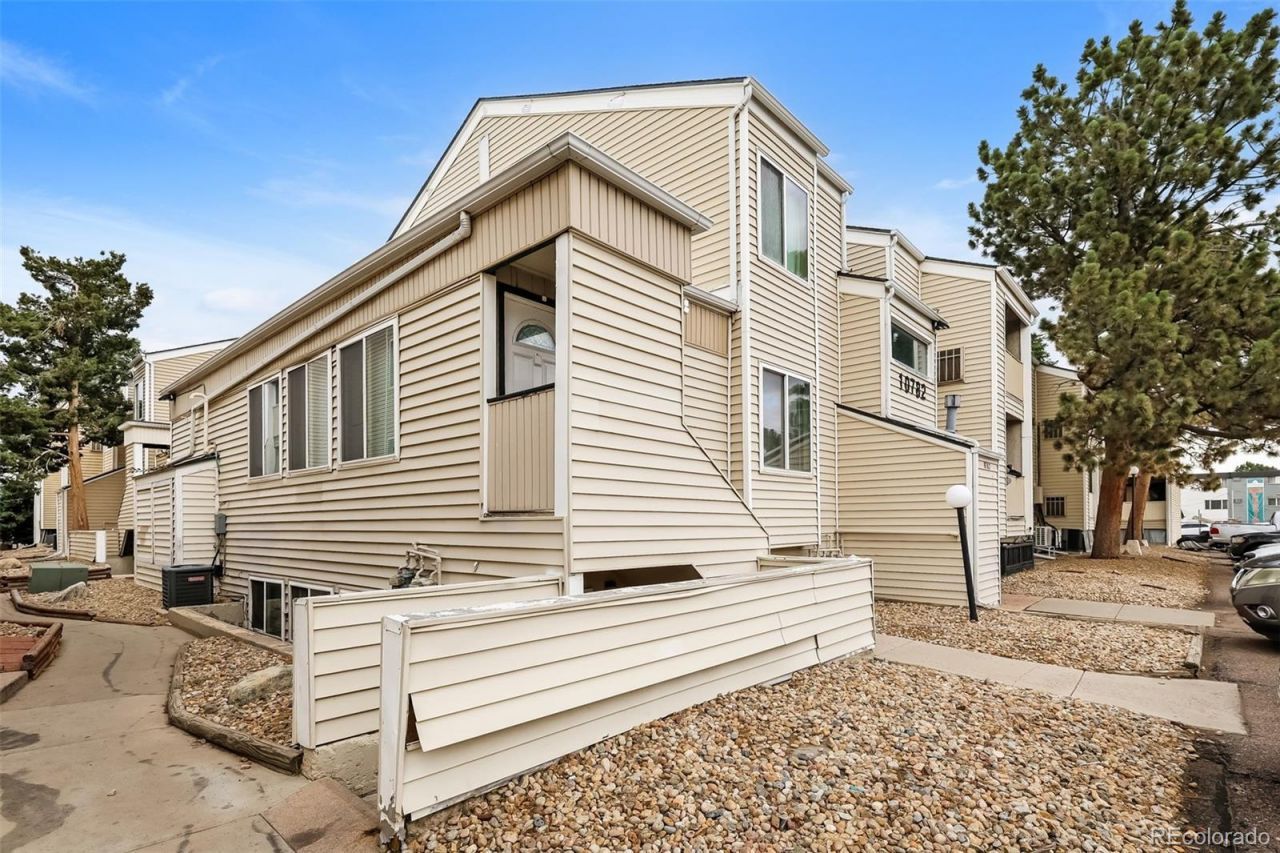 10782 E Exposition Avenue, Unit 248, Aurora, CO 80012 Main Photo