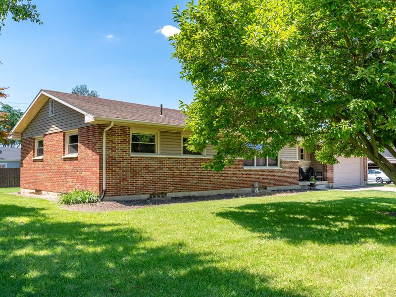 1566 Grimes Avenue, Urbana, OH 43078 Photo 3