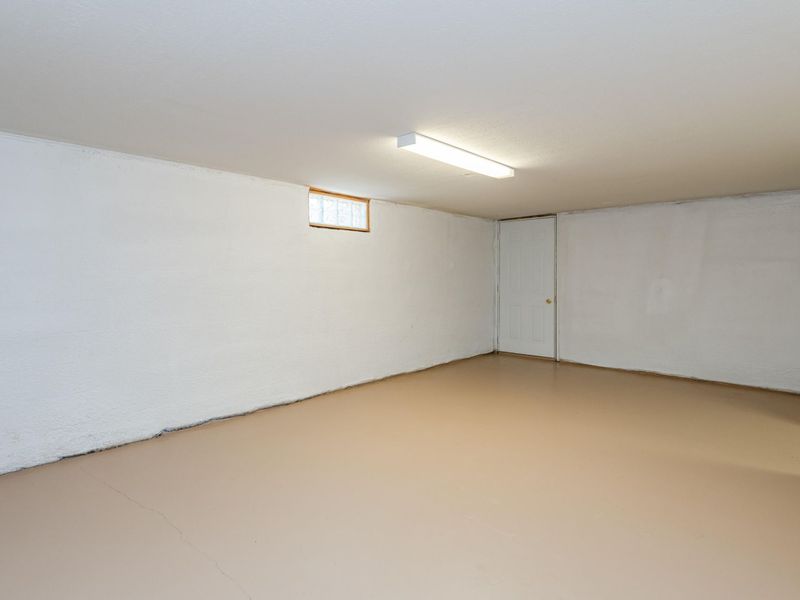 1566 Grimes Avenue, Urbana, OH 43078 Photo 51