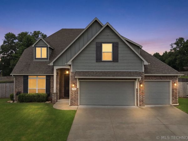 23868 E 95th Street S, Broken Arrow, OK 74014