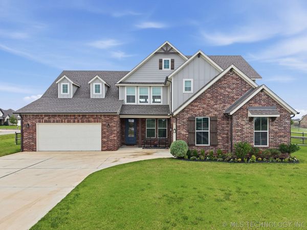 117 W 168th Street S, Glenpool, OK 74033