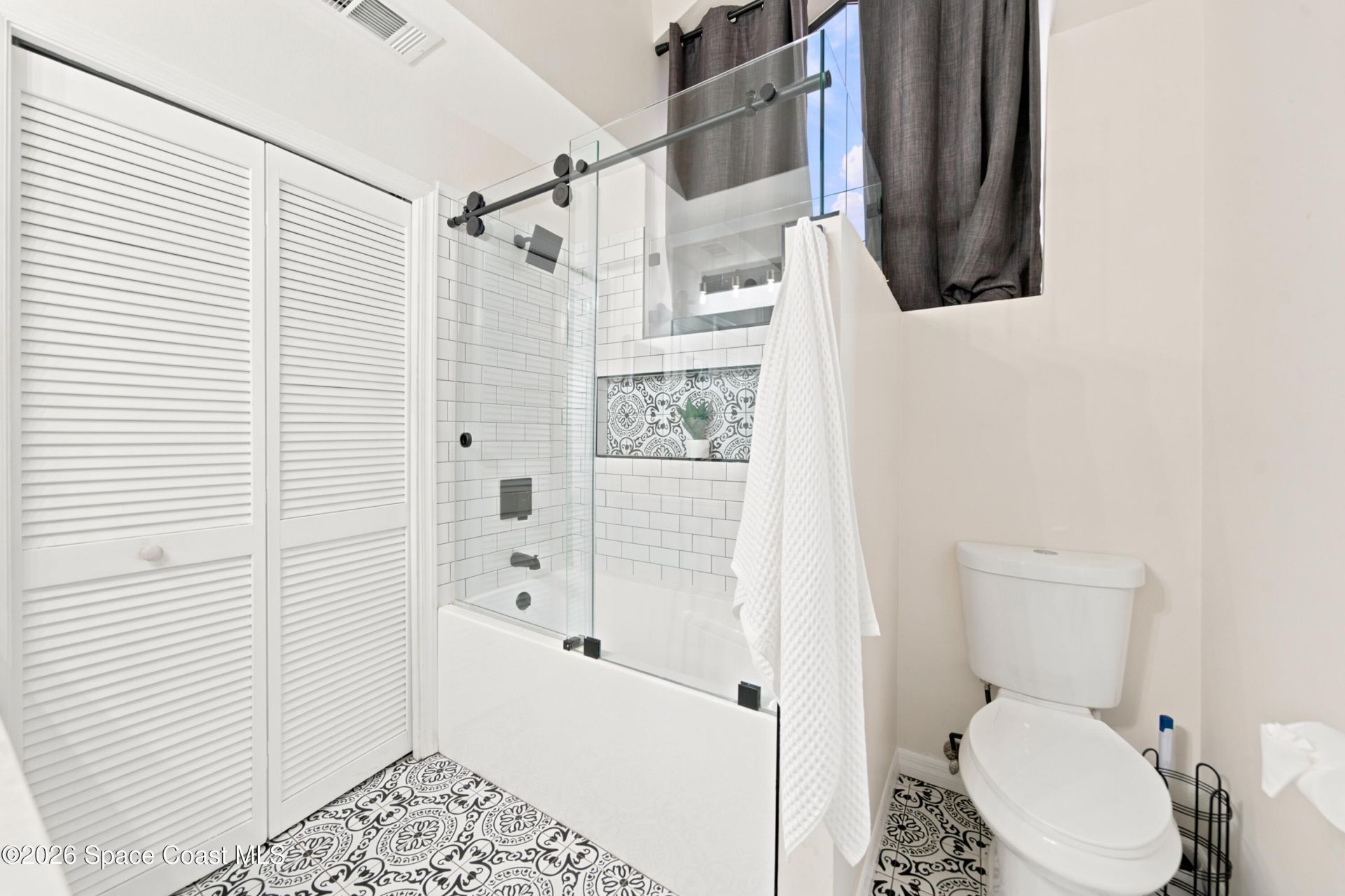 429 Maple Bluff Circle , Melbourne, FL 32940 Photo