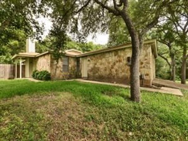 9802 Hundred Oaks CIR, Unit A, Austin, TX 78750