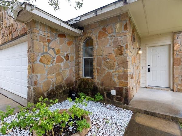 1701 Golden Sunrise LN , Pflugerville, TX 78660