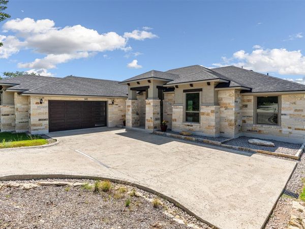 25012 Montana Creek XING, Marble Falls, TX 78654