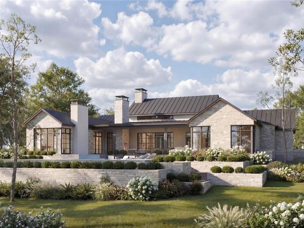 105 N Angel Light DR, Spicewood, TX 78669