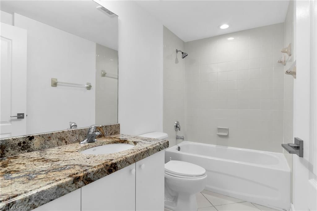 7835 Regal Heron Cir , Unit 202, Naples, FL 34104 Photo