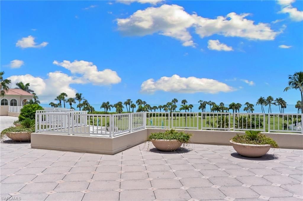 3971 Gulf Shore Blvd N, Unit 1004, Naples, FL 34103 Photo