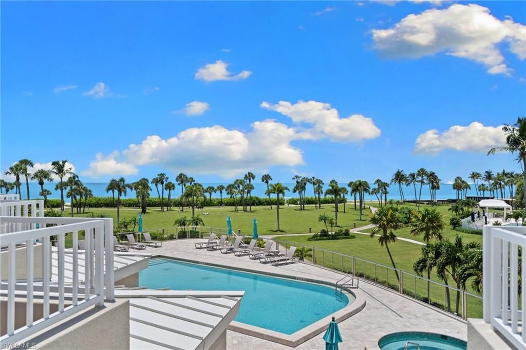 3971 Gulf Shore Blvd N, Unit 1004, Naples, FL 34103 Photo