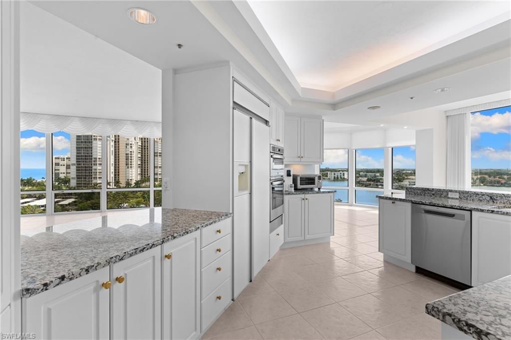 3971 Gulf Shore Blvd N, Unit 1004, Naples, FL 34103 Photo