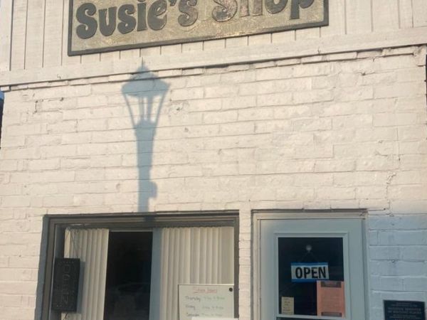 1318 2nd Street , Perry, IA 50220