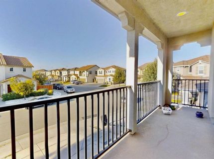 2220 Castle Pines Way, Roseville, CA 95747 Photo