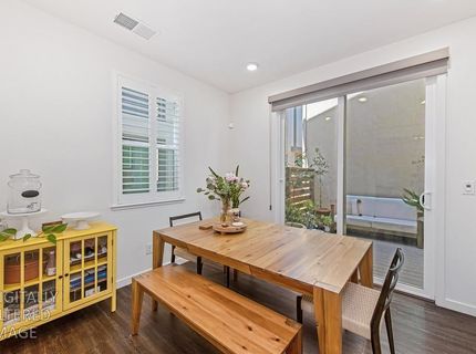 4324 Ocean Ln, Elk Grove, CA 95757 Photo