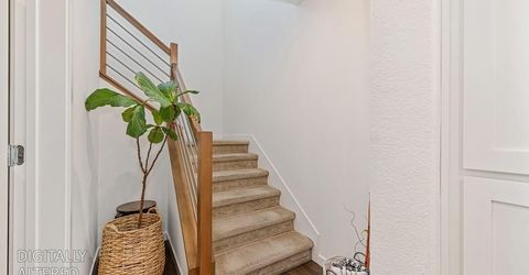 4324 Ocean Ln, Elk Grove, CA 95757 Photo