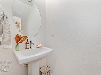 4324 Ocean Ln, Elk Grove, CA 95757 Photo
