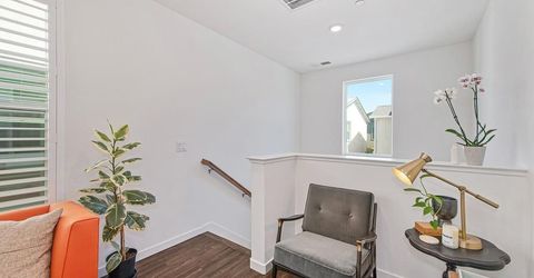 4324 Ocean Ln, Elk Grove, CA 95757 Photo