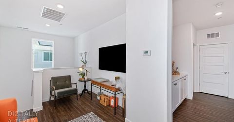 4324 Ocean Ln, Elk Grove, CA 95757 Photo