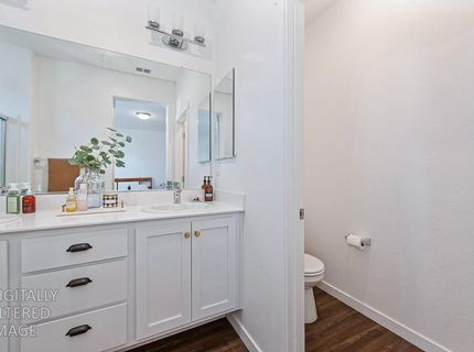 4324 Ocean Ln, Elk Grove, CA 95757 Photo
