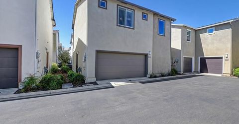 4324 Ocean Ln, Elk Grove, CA 95757 Photo