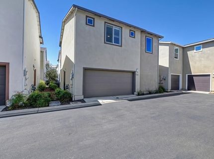 4324 Ocean Ln, Elk Grove, CA 95757 Photo