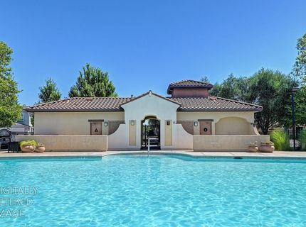 4324 Ocean Ln, Elk Grove, CA 95757 Photo