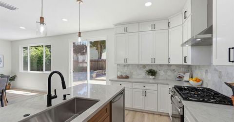 5417 Elk Hollow Ct, Elk Grove, CA 95758 Photo