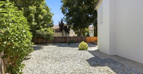 5417 Elk Hollow Ct, Elk Grove, CA 95758 Photo