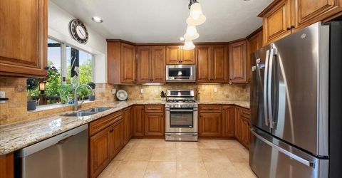 296 Randall Dr, Folsom, CA 95630 Photo
