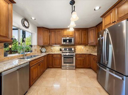296 Randall Dr, Folsom, CA 95630 Photo