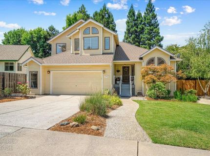 296 Randall Dr, Folsom, CA 95630 Photo