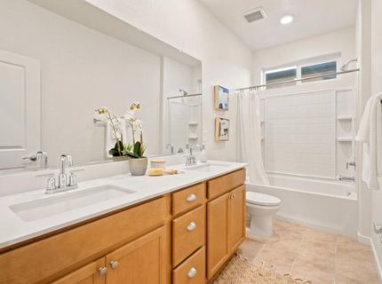 2800 High Tide Ave, Sacramento, CA 95833 Photo