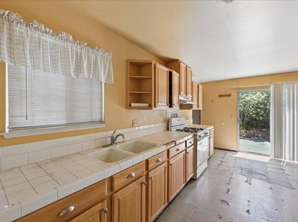 4908 Ruger Ct, Sacramento, CA 95842 Photo