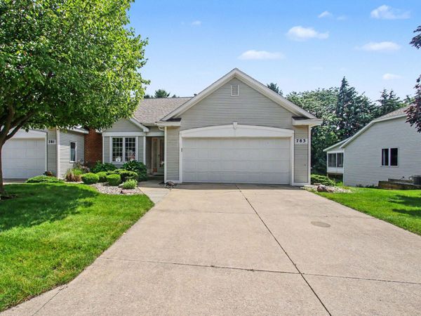 783 Holly Creek Drive, Holland, MI 49423