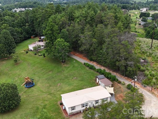 81 Pine Mount Road, Weaverville, NC 28787