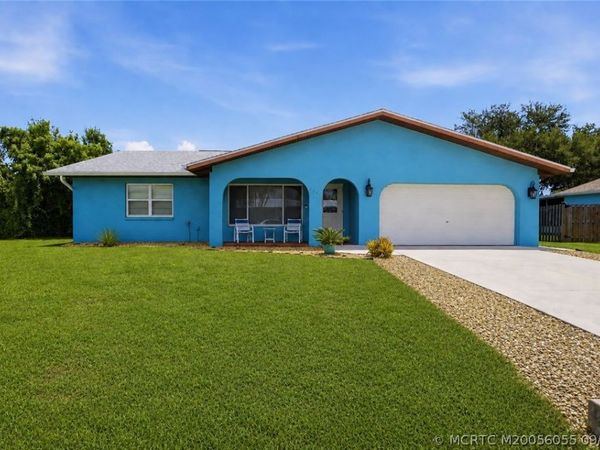 1007 SE Euclid Lane, Port St Lucie, FL 34983