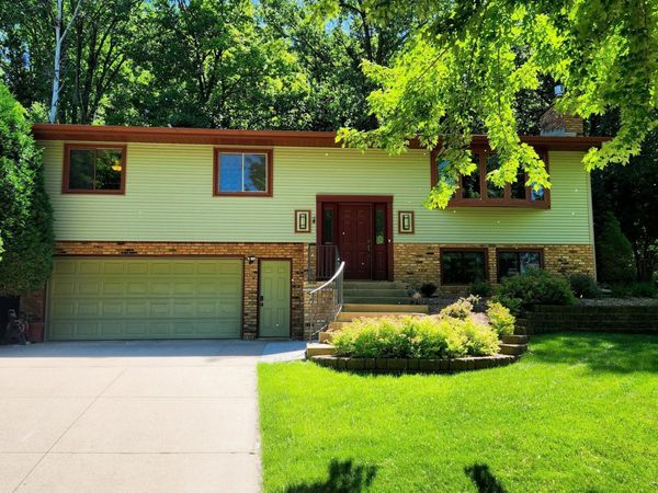 2510 Northern Hills Court NE, Rochester, MN 55906
